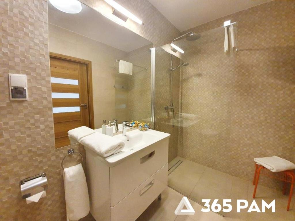 Apartament Z Basenem Polanki Park - 365Pam Kolberg Exterior foto